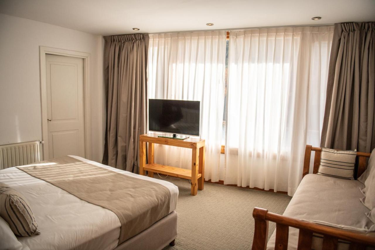 Hosteria Del Cerro 3*